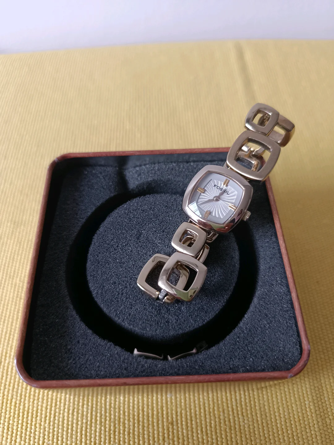 Fossil ES 1870