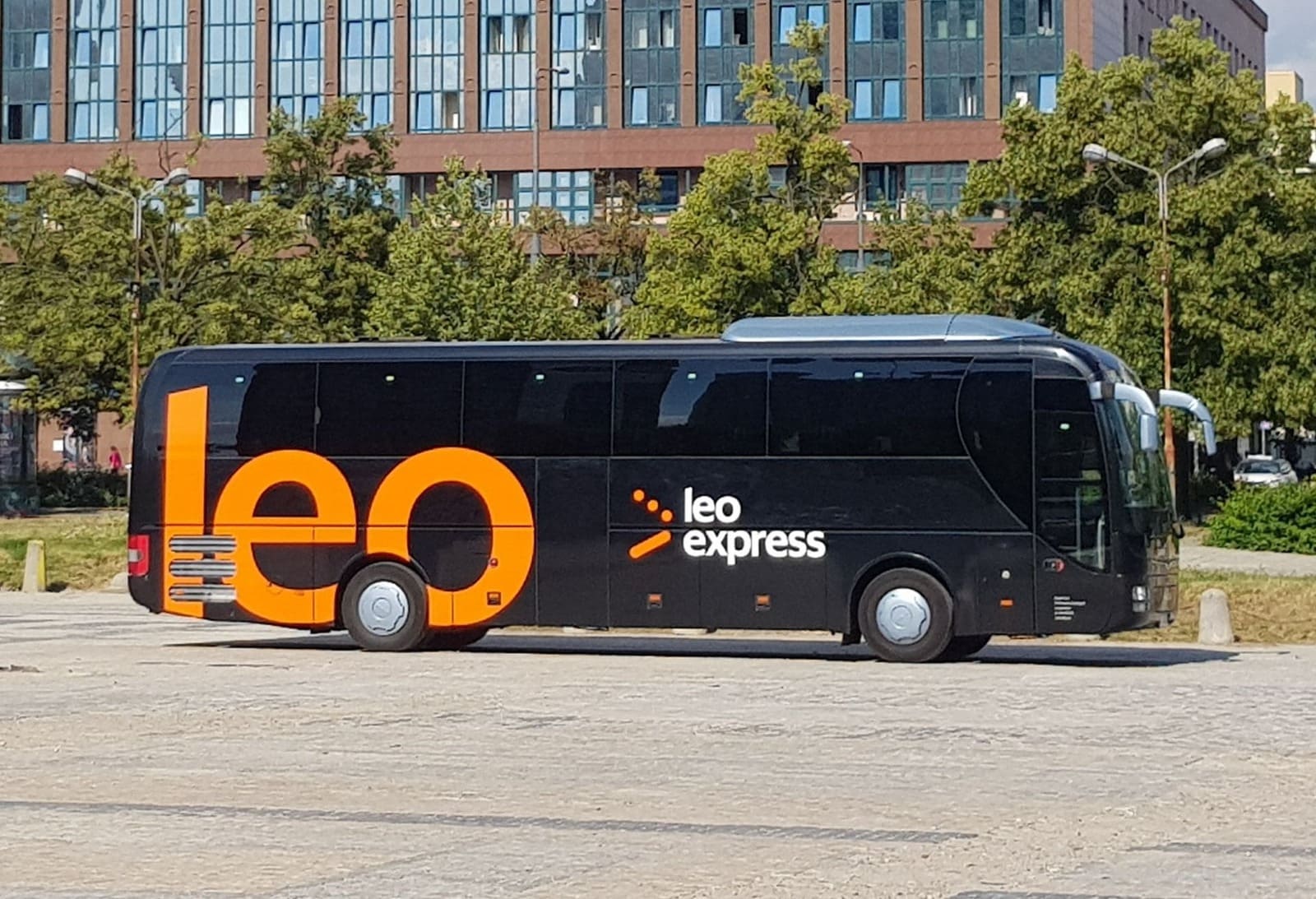 Компания Leo Express добавляет больше рейсов в Украину