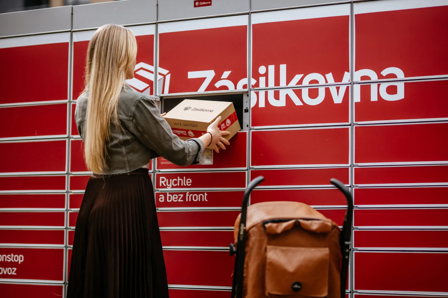 Vinted и Zásilkovna расширили свое сотрудничество в Чехии, Словакии и Венгрии