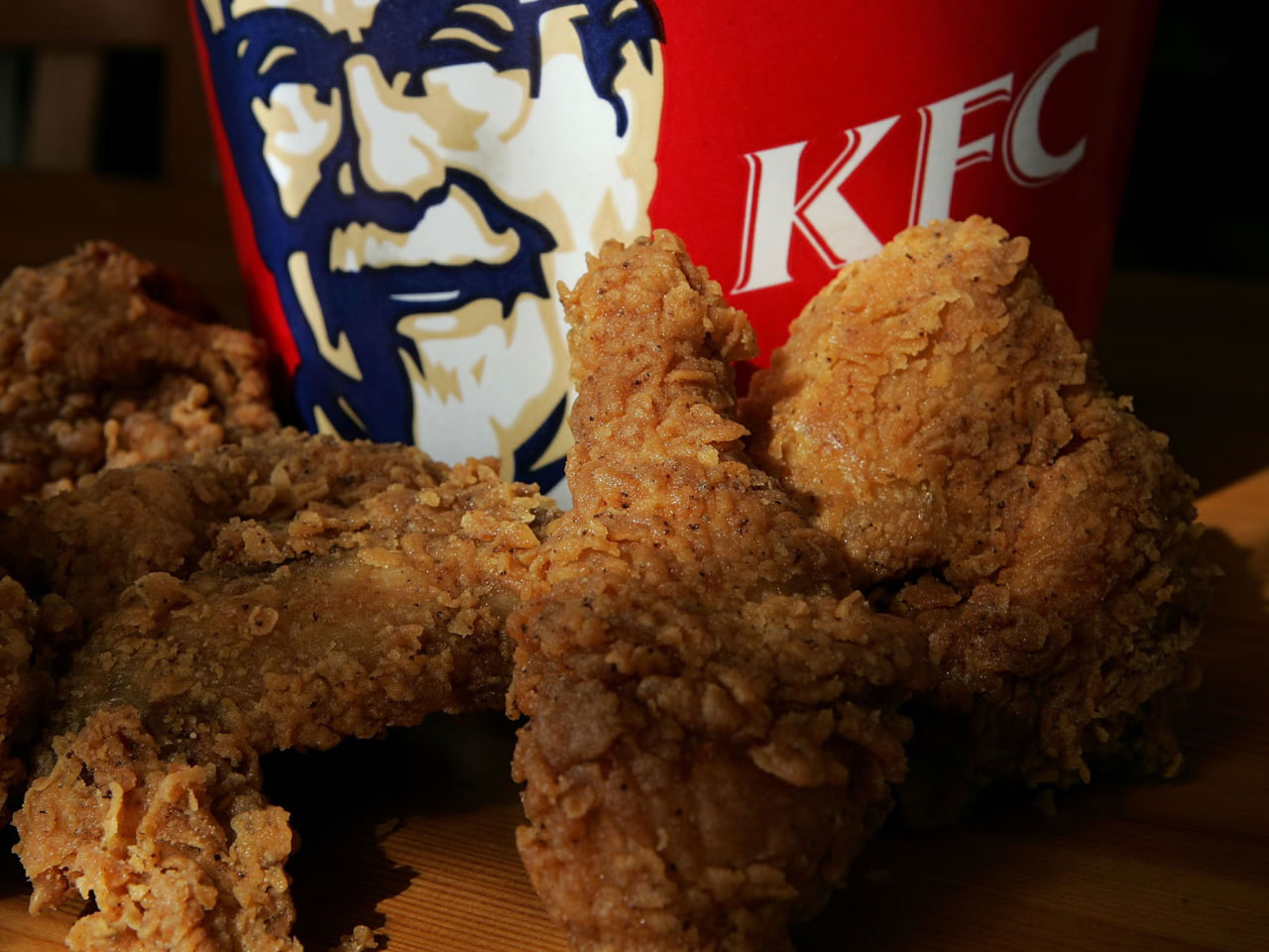 В KFC прервали молчание и прокомментировали нарушения, выявленные в чешских ресторанах