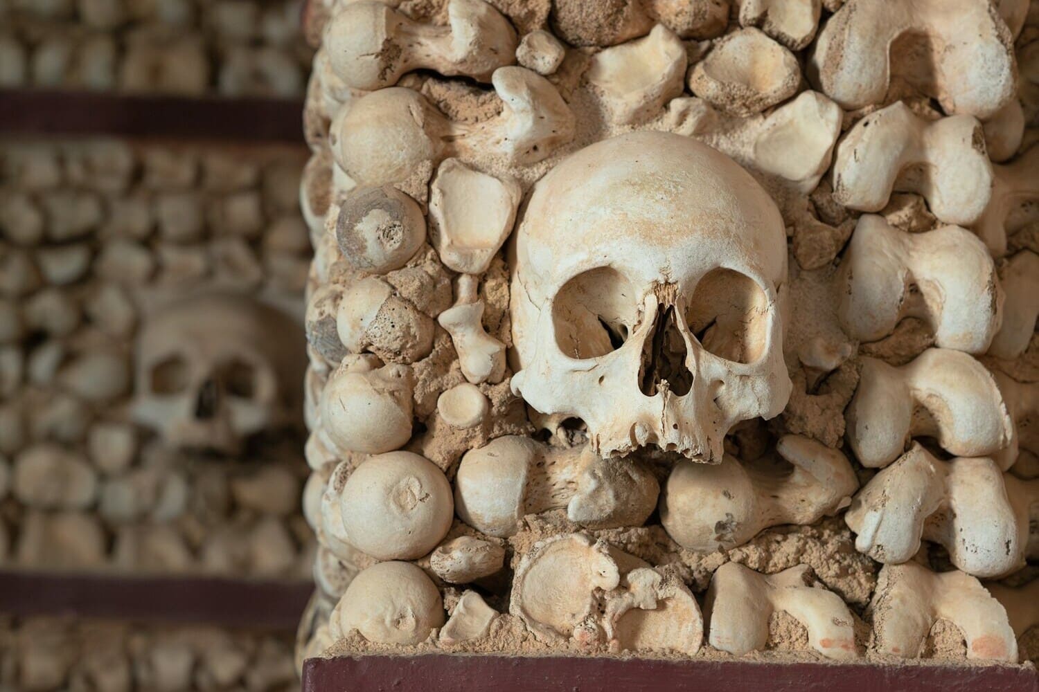 Мрачные достопримечательности Чехии: костницы, которые можно посетить