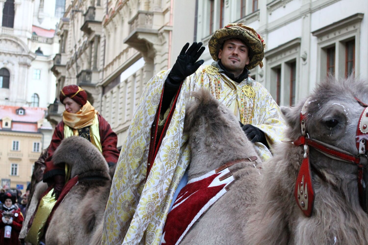 По центру Праги пройдет шествие трех королей на верблюдах
