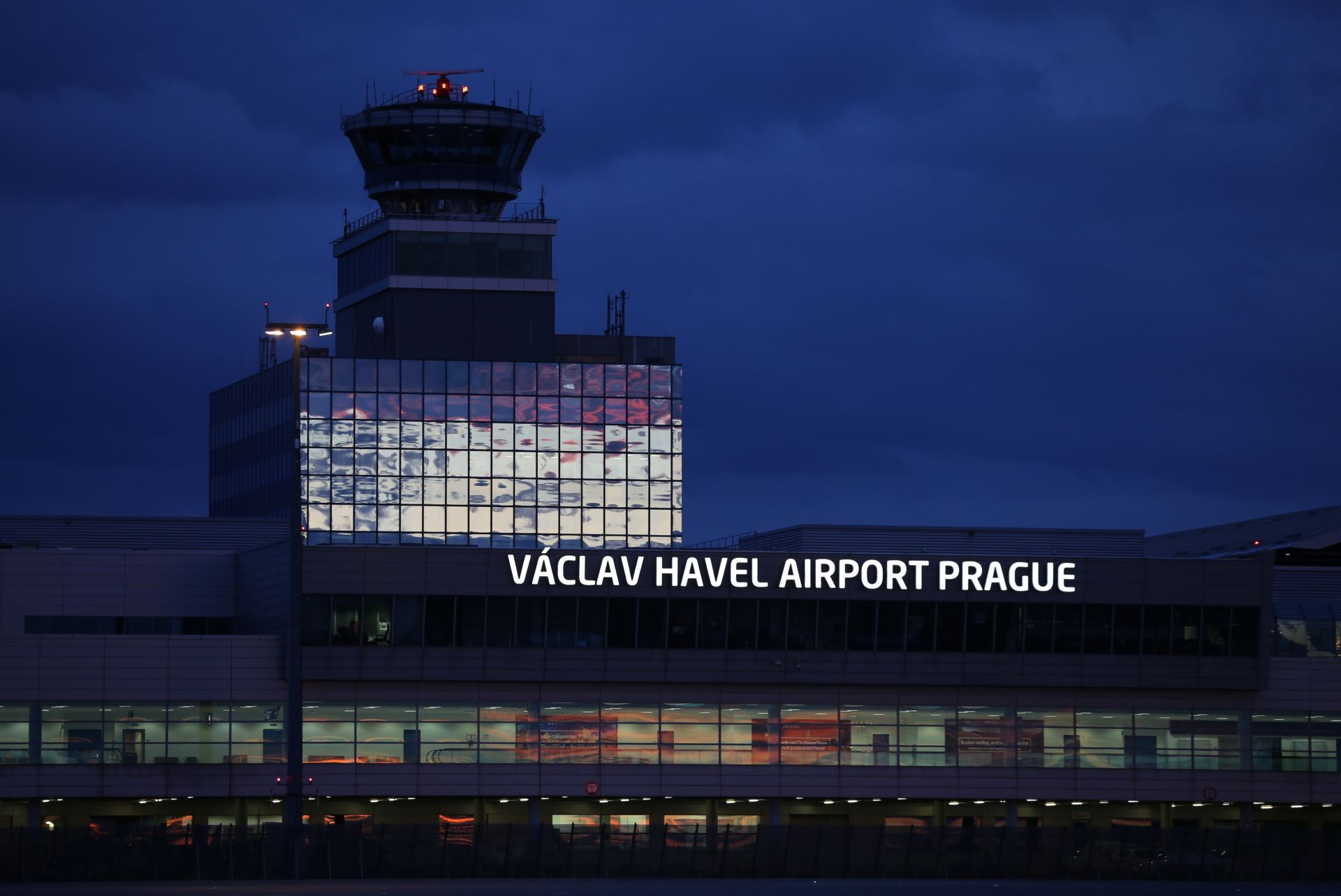 Пражский аэропорт вошёл в десятку лучших в Европе по оценкам пользователей Google