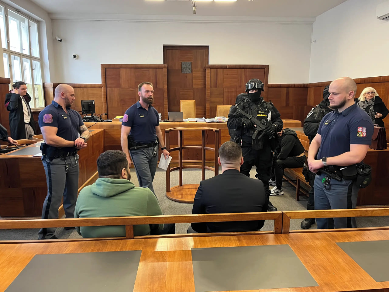 В Праге был вынесен окончательный приговор иностранцам за погребение в парке бывшего делового партнера одного из них