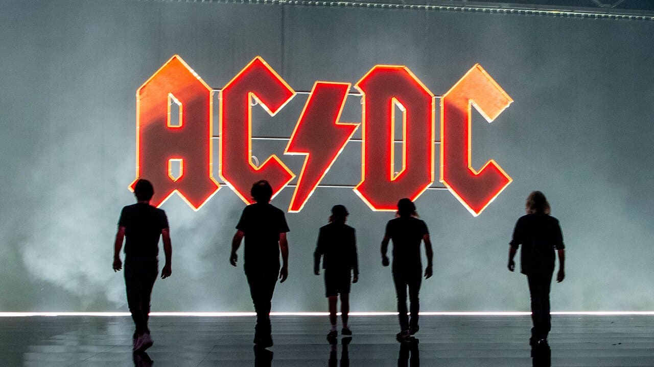 В июне в Праге выступит легендарная рок-группа AC/DC