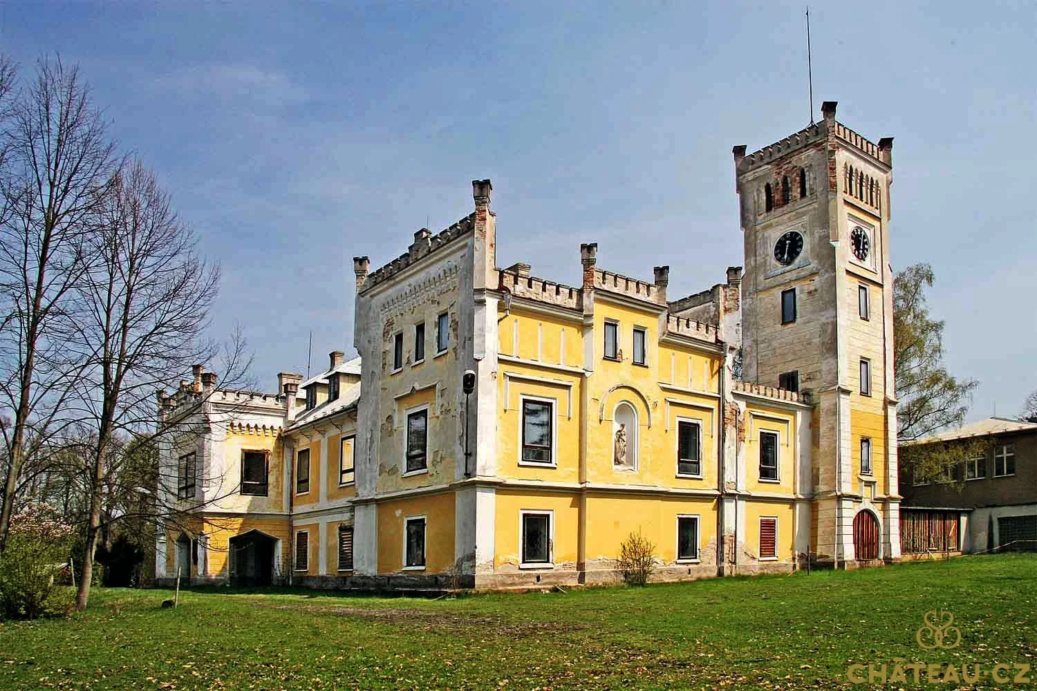 Zámek Býchory