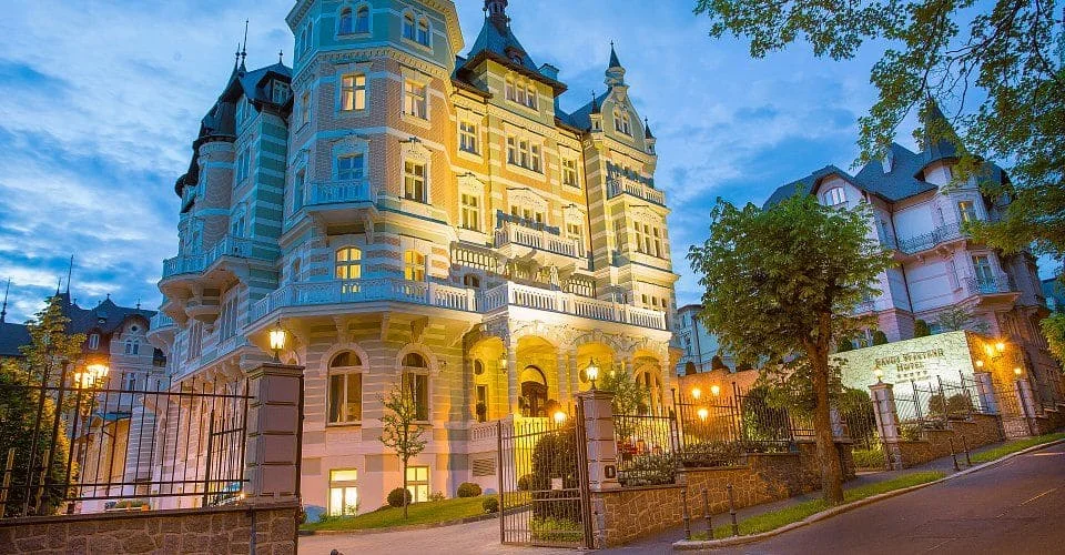 Hotel Savoy