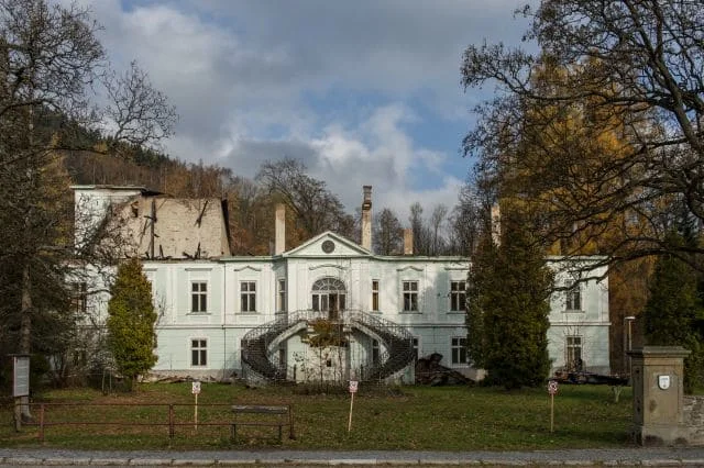 Zámek Horní Maršov