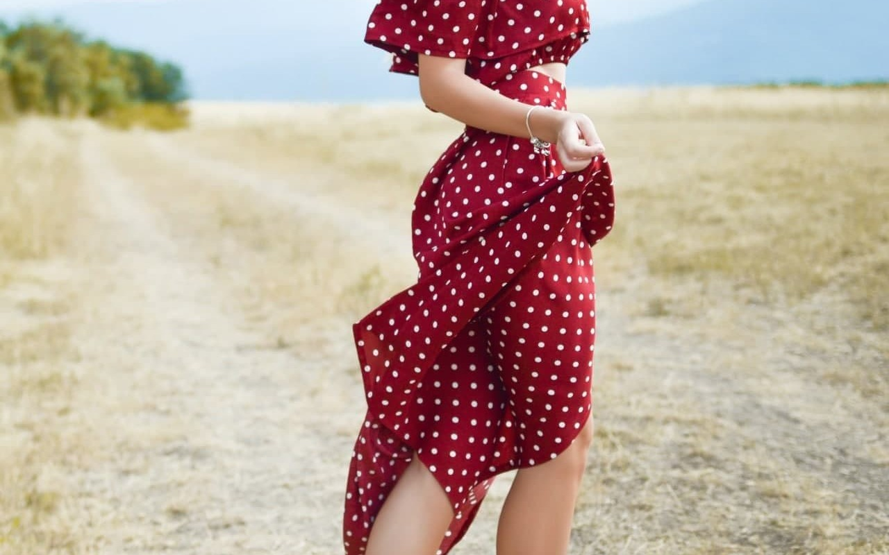 Unimoda: онлайн-аутлет и секонд-хенд