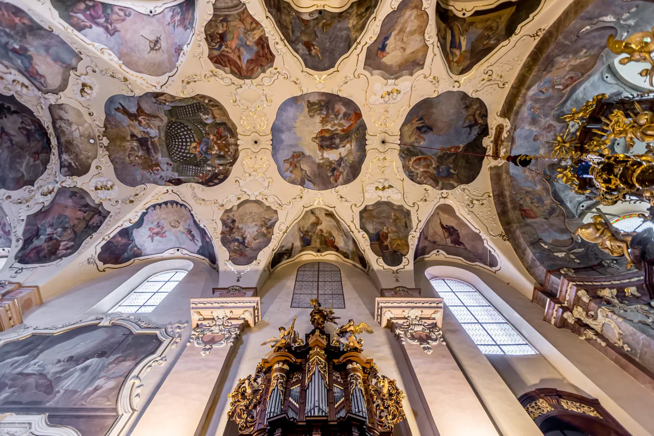 Базилика Вознесения Девы Марии (Bazilika na Nanebevzetí Panny Marie)