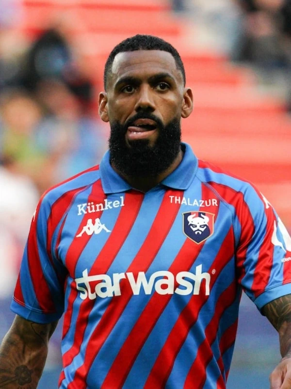 Yann M'Vila