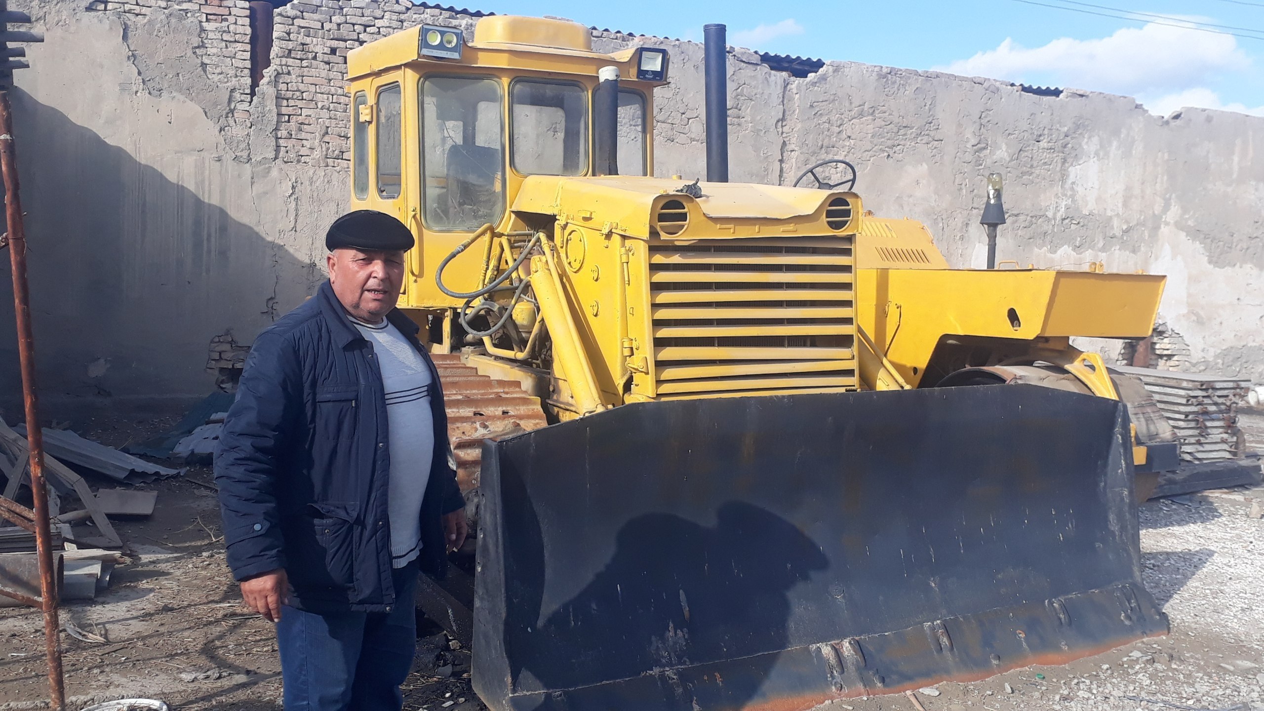 Buldozer 2002 yil, yaxshi holat