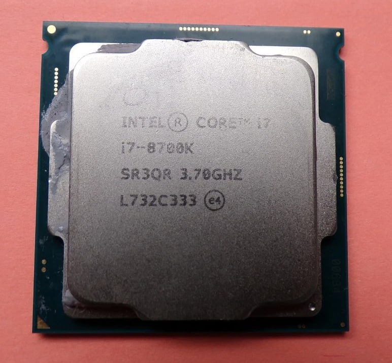 Intel Core i7 8700K — ishlatilgan protsessor