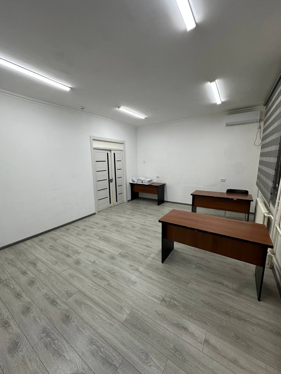 1 xonali ofis 24 m²