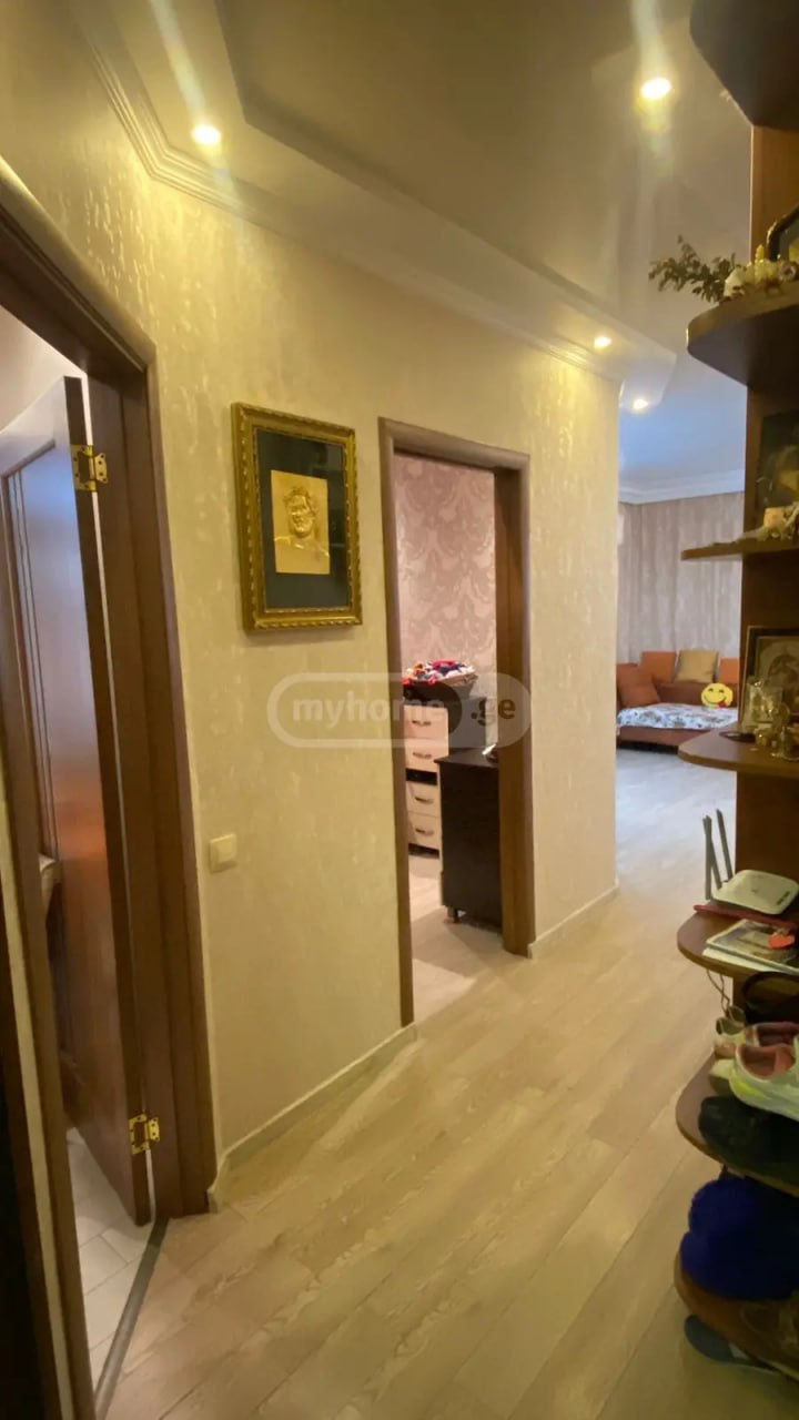 3 xonali kvartira 90 m²