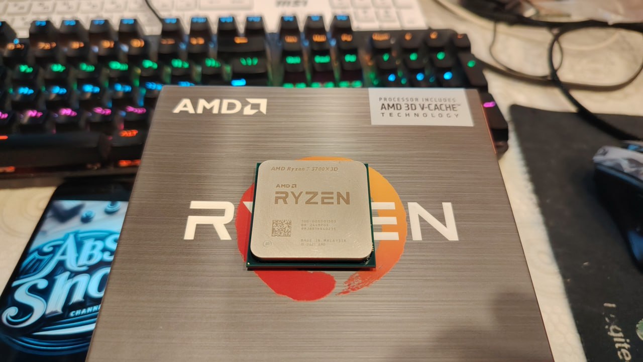AMD Ryzen 5 5500X3D — yangi protsessor