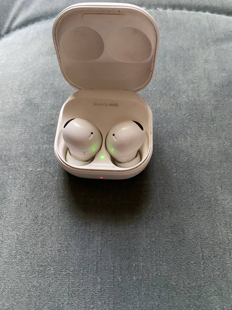 Наушники Samsung bads 2 pro
