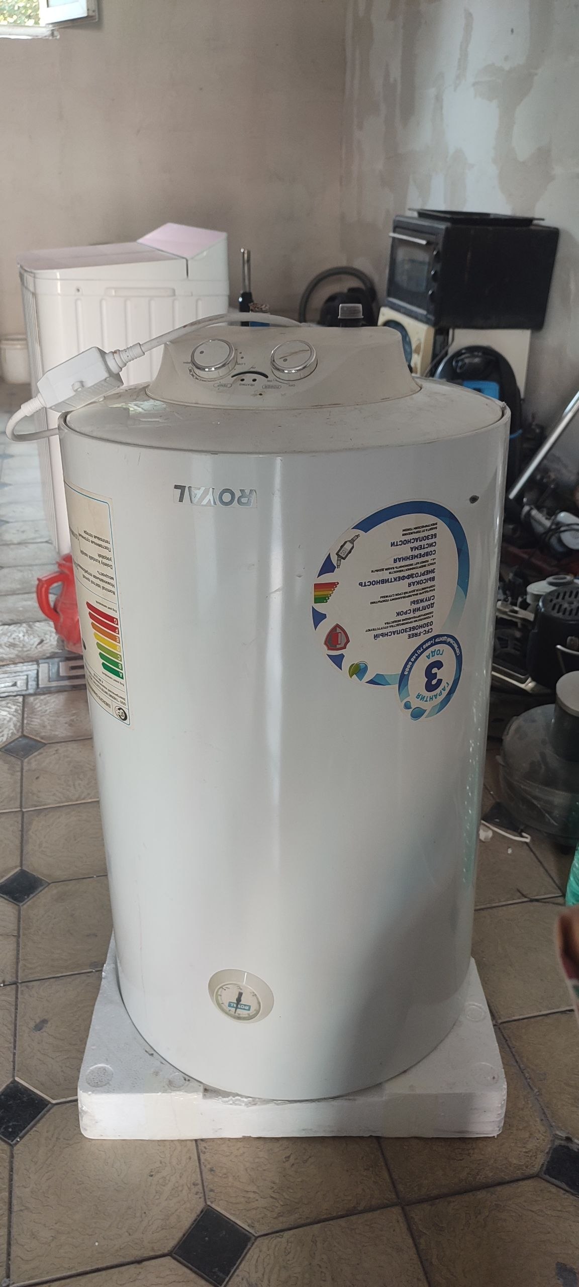 Suv nasos, mikrovoy pech, duxovka, elektr miasarovka, xolodilnik, kir 