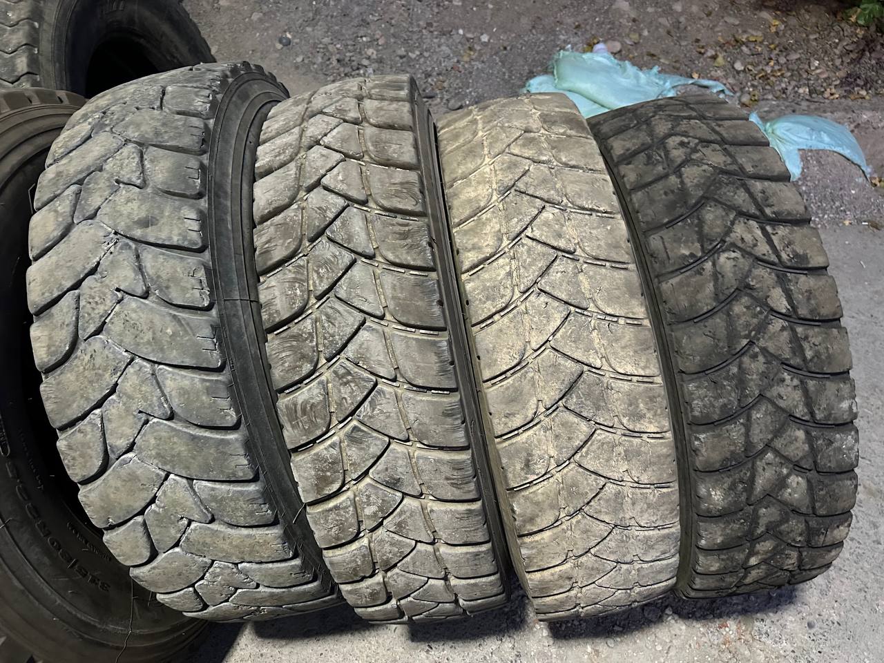 315.80R22.5 — yangi xollati udar
