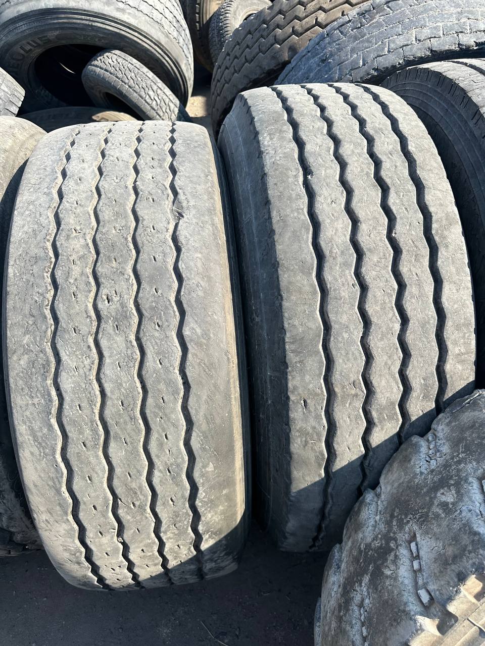 385.65R22.5 — yangi xollati udar