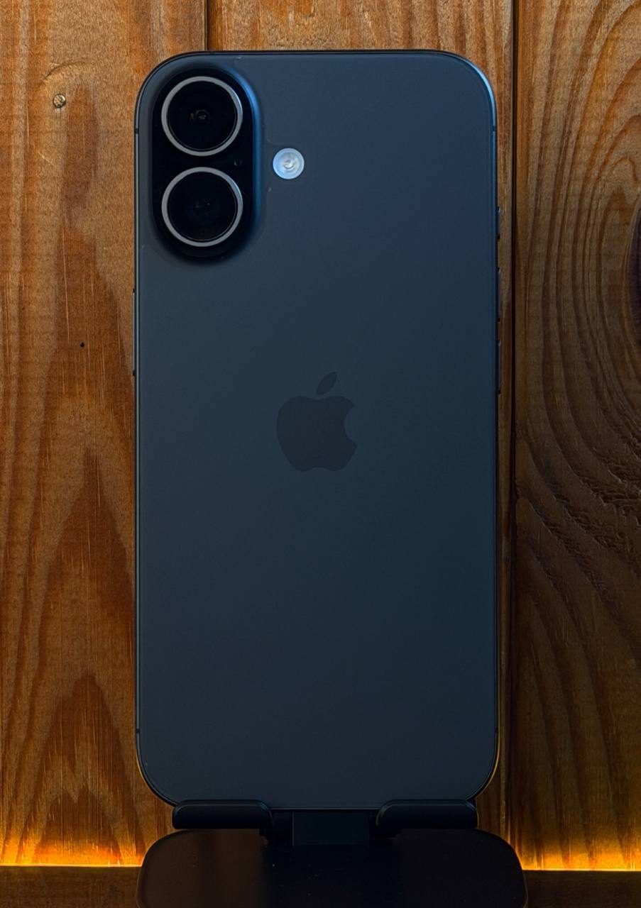 Apple iPhone 17 256GB qora