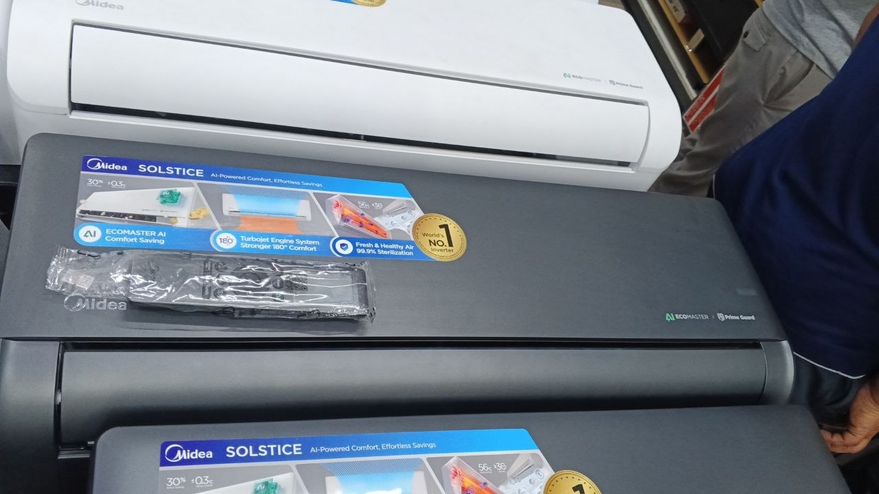 Midea Naomi Pro 12