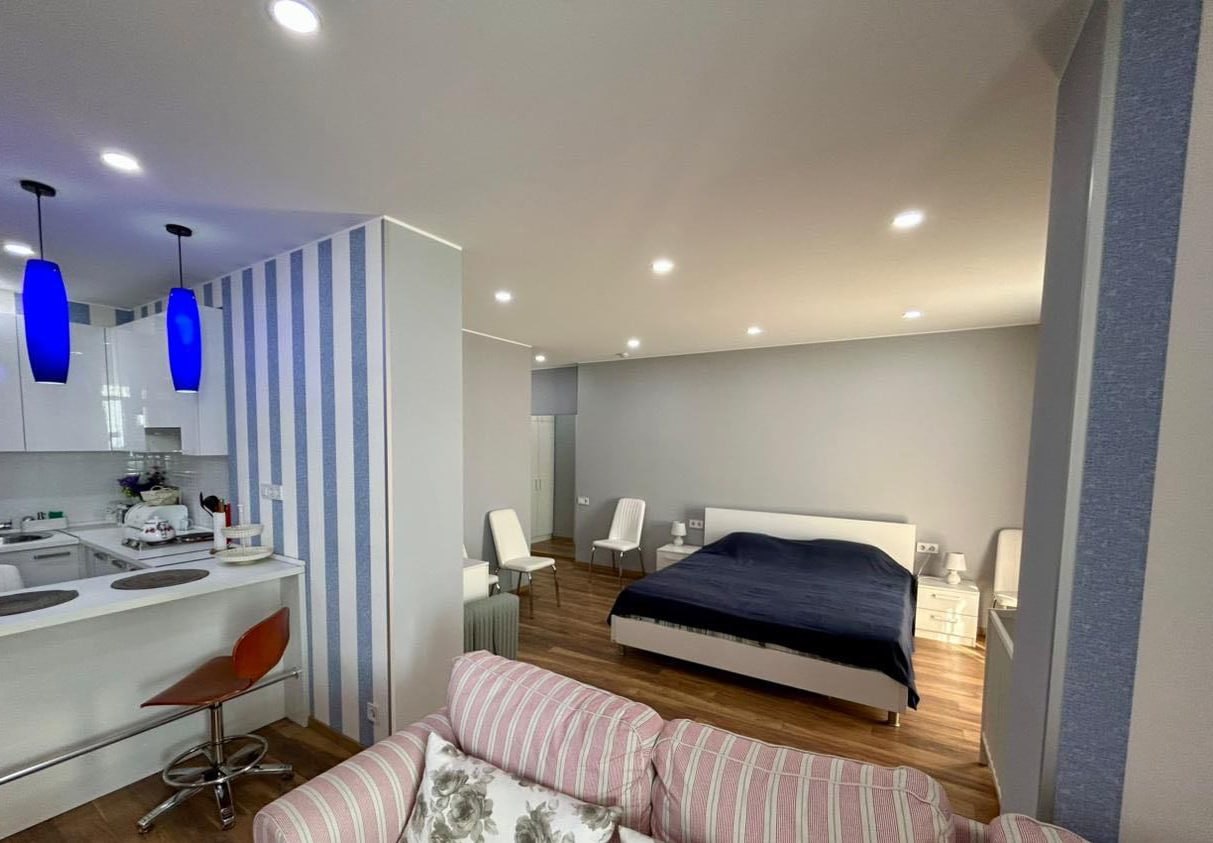 2 xonali kvartira 58 m²