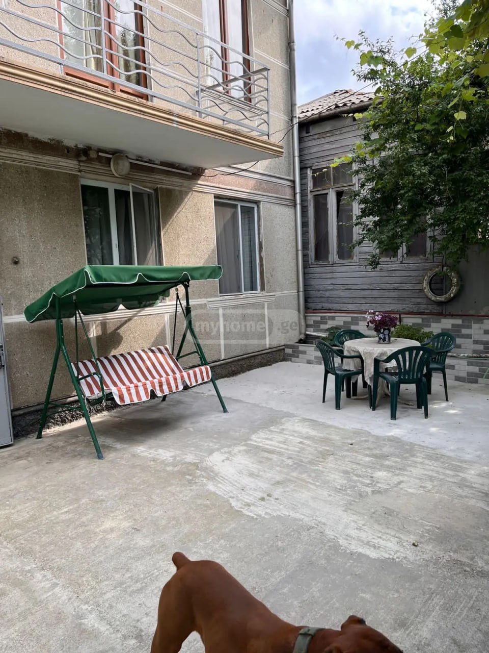 9 xonali 285 m² uy, 5 yotoq xonasi, 400 000$