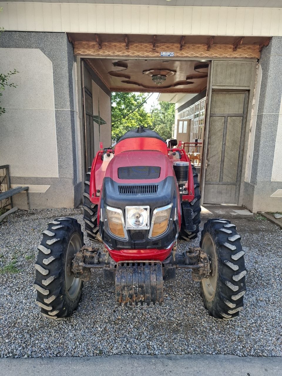 Mini 504 yangi traktor