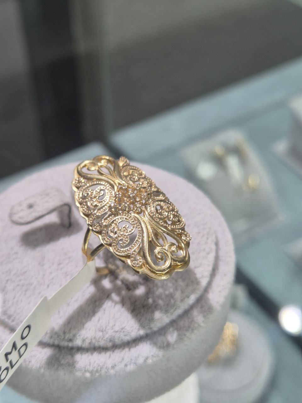 Turkiya briliant uzuk — 585 proba, 6 gr