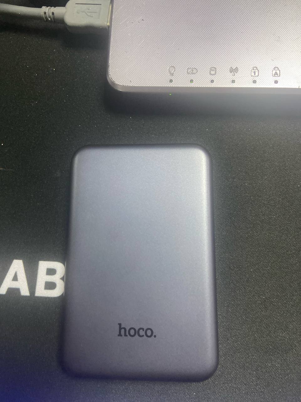 Hoco paurbank 5000 mAh — ideal holat