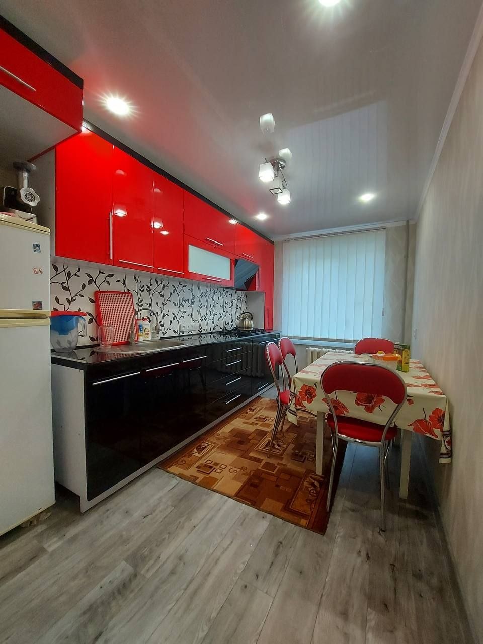 3 xonali kvartira 67 m²