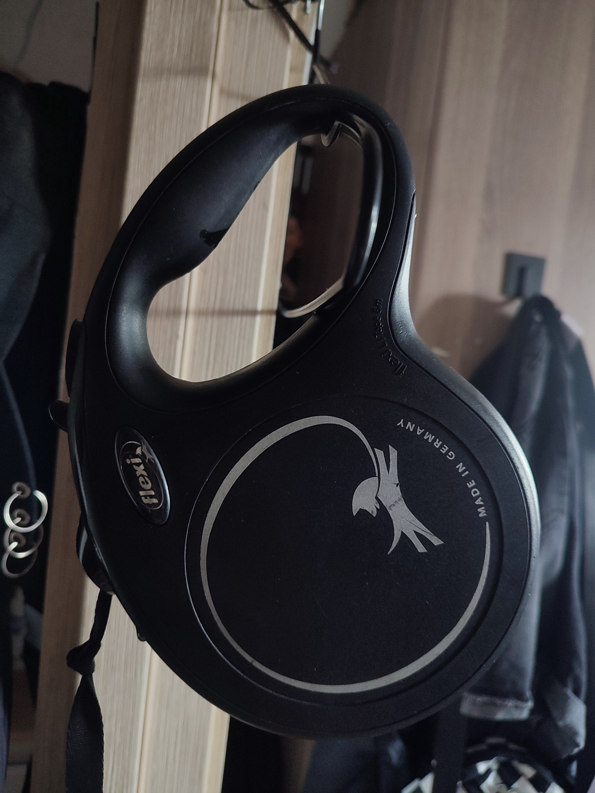 Поводок-рулетка flexi 8m