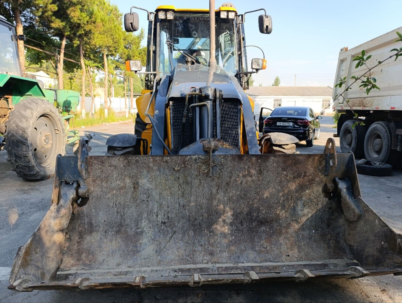 Volvo BL61 Plus — 2010 yil, yaxshi holat