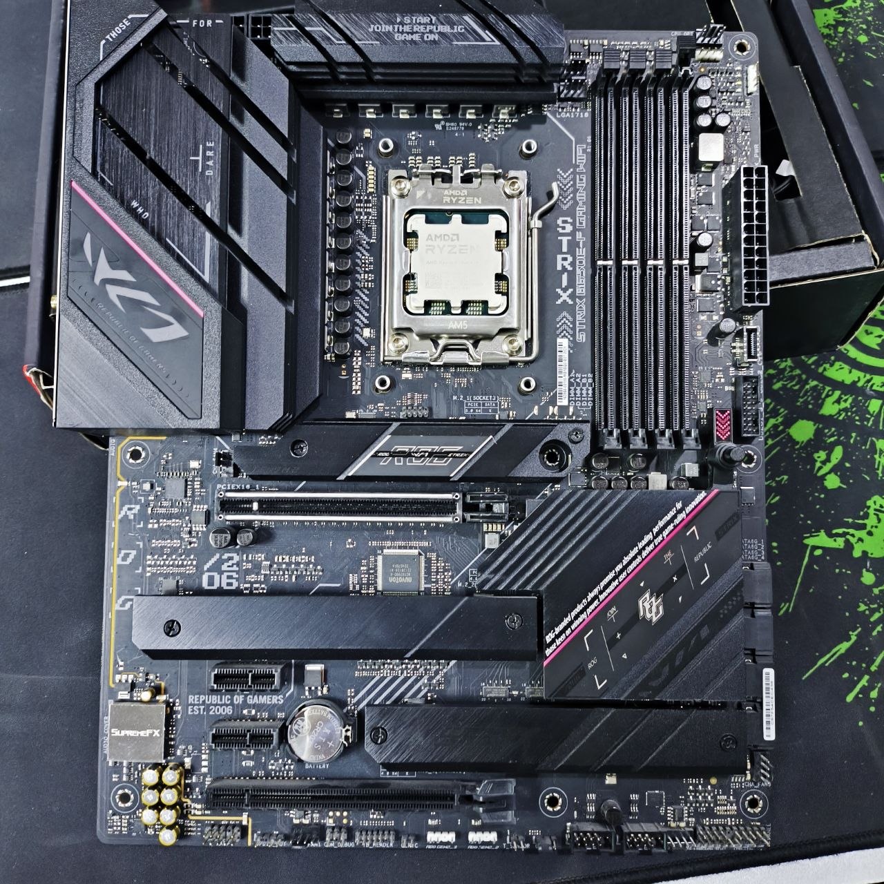 Ryzen 9 7900X3D, Asus Rog Strix B650E