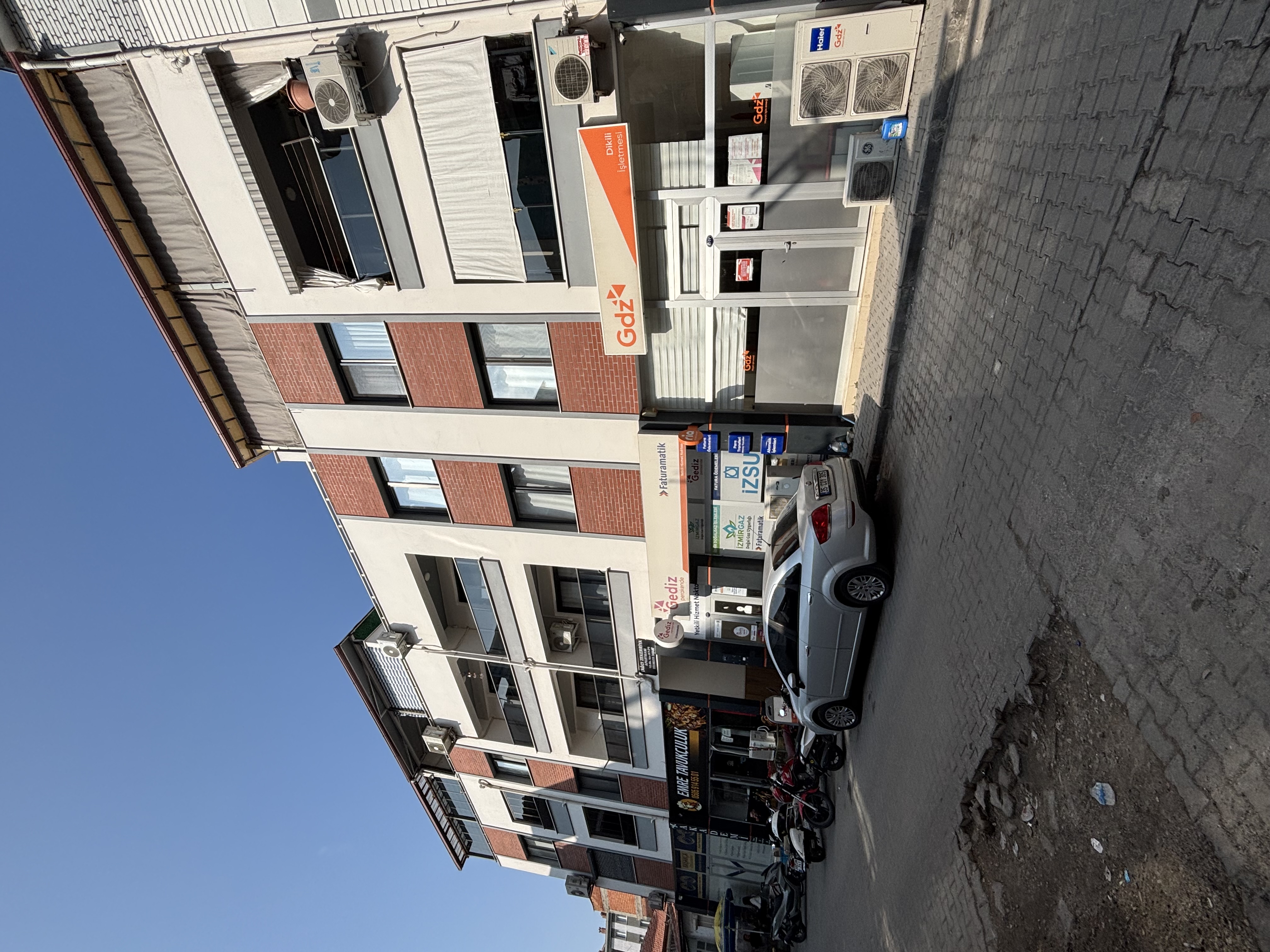 Yağcı Zekeriya Apartmanı