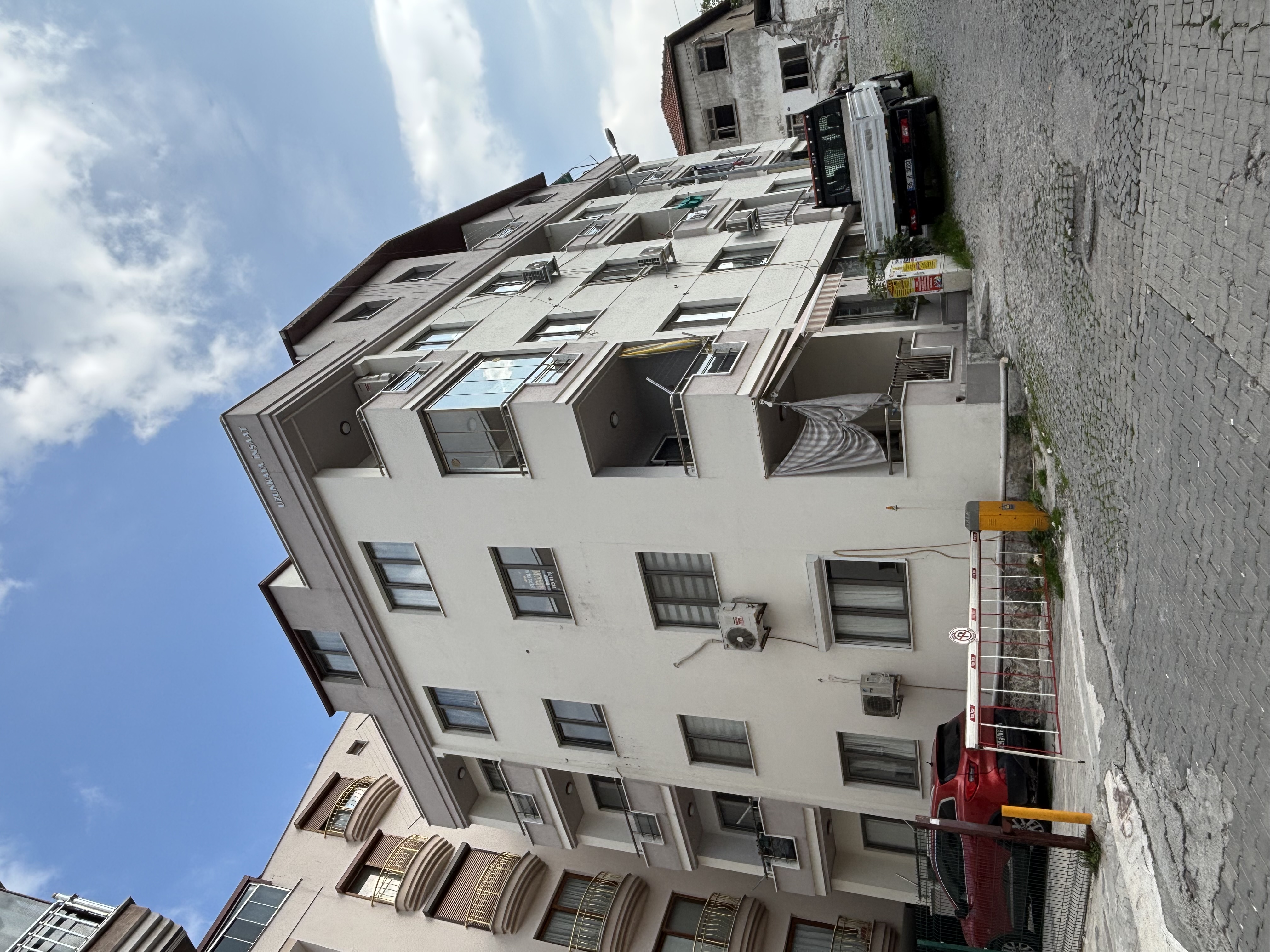 Kızılay Hoca Apartmanı