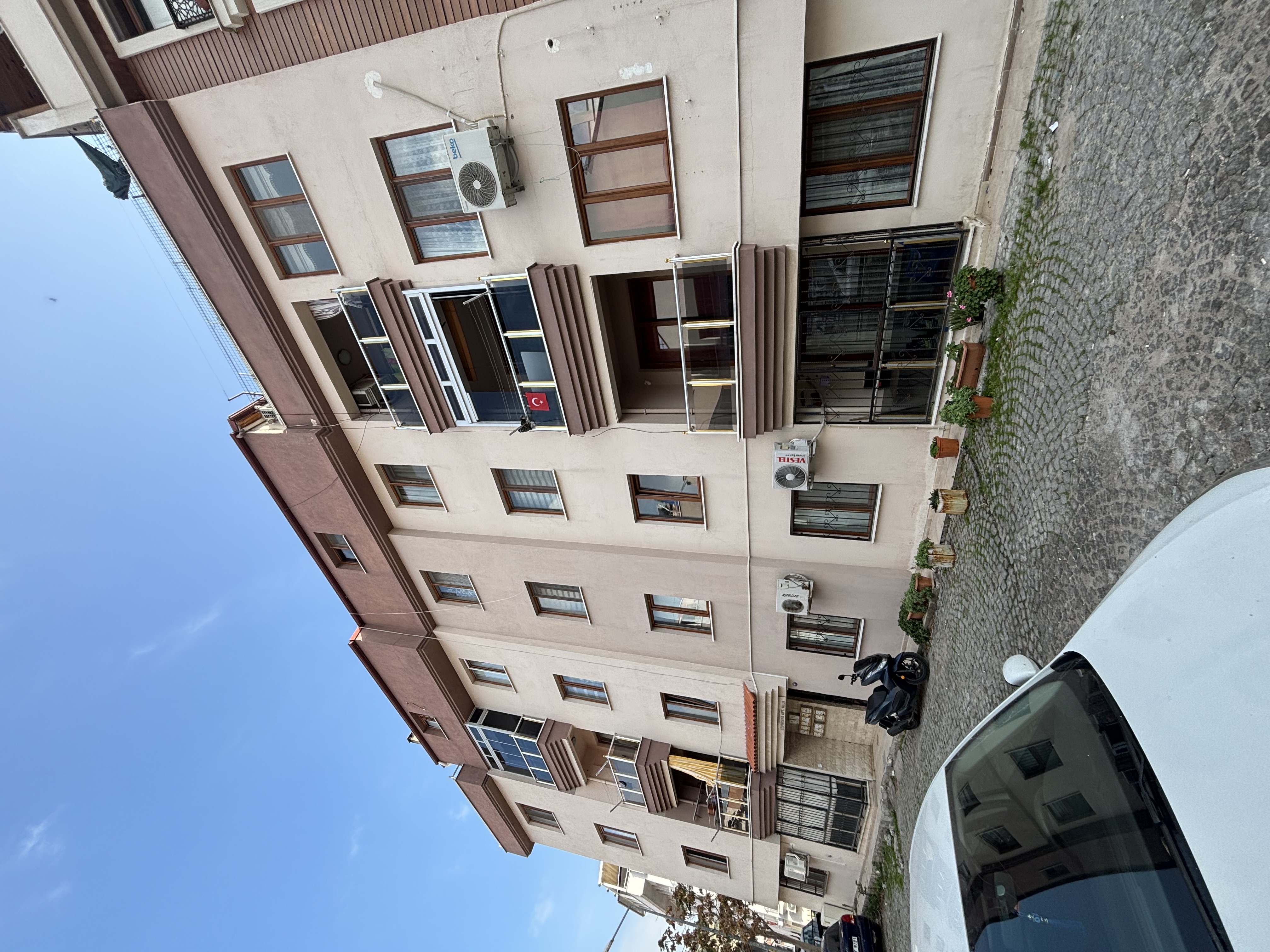 Doğramacı Apartmanı