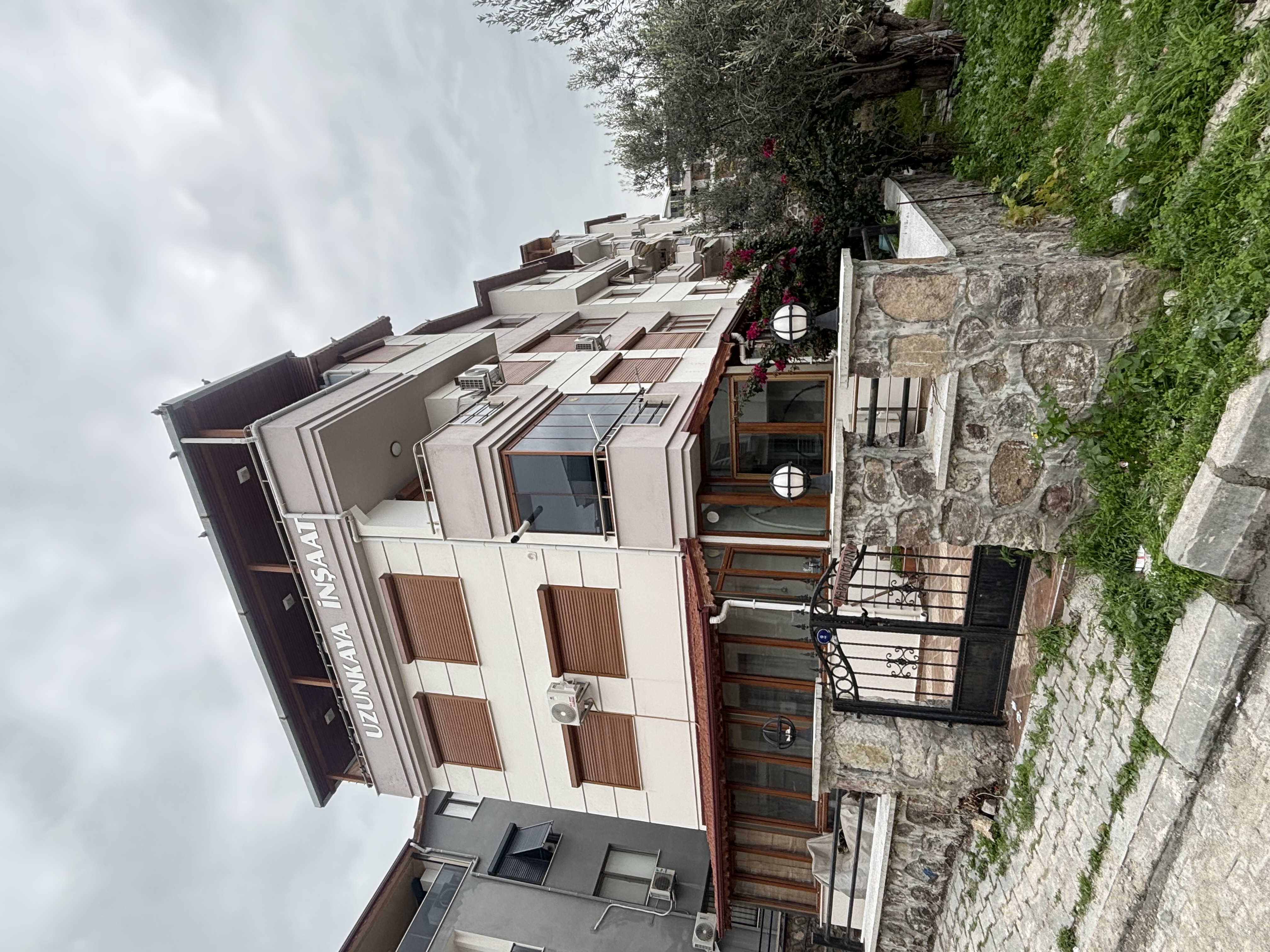 Saime Uzunkaya Apartmanı