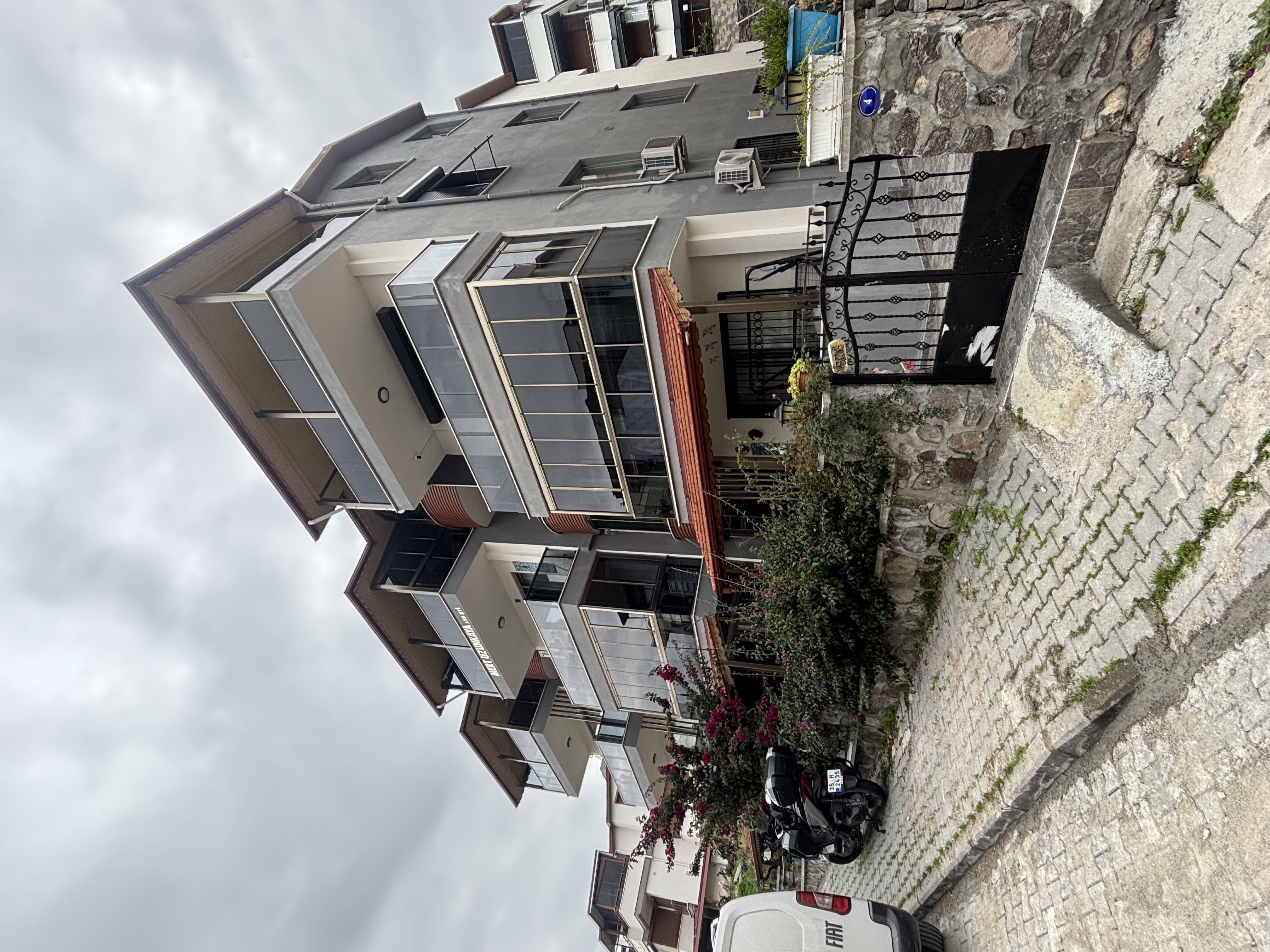 İbrahim Uzunkaya Apartmanı