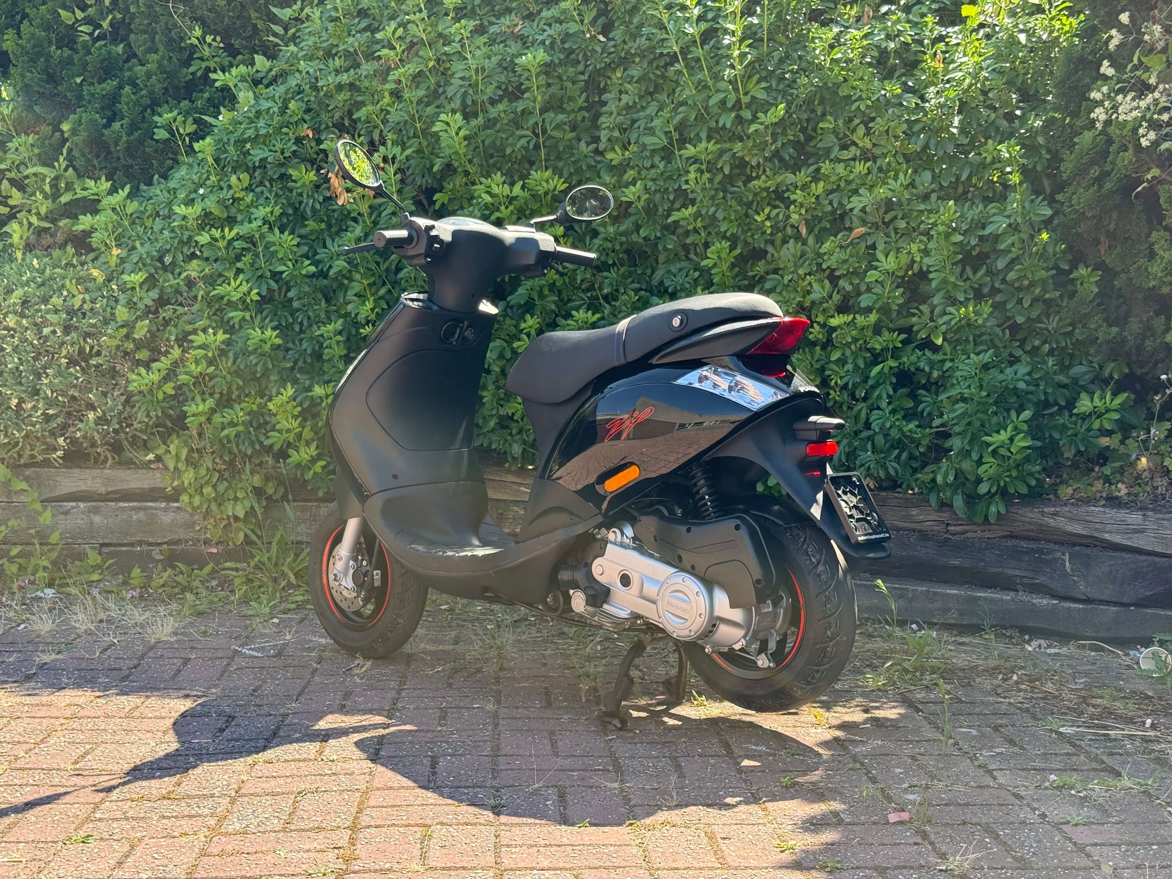 PIAGGIO ZIP 50 — miniature 6