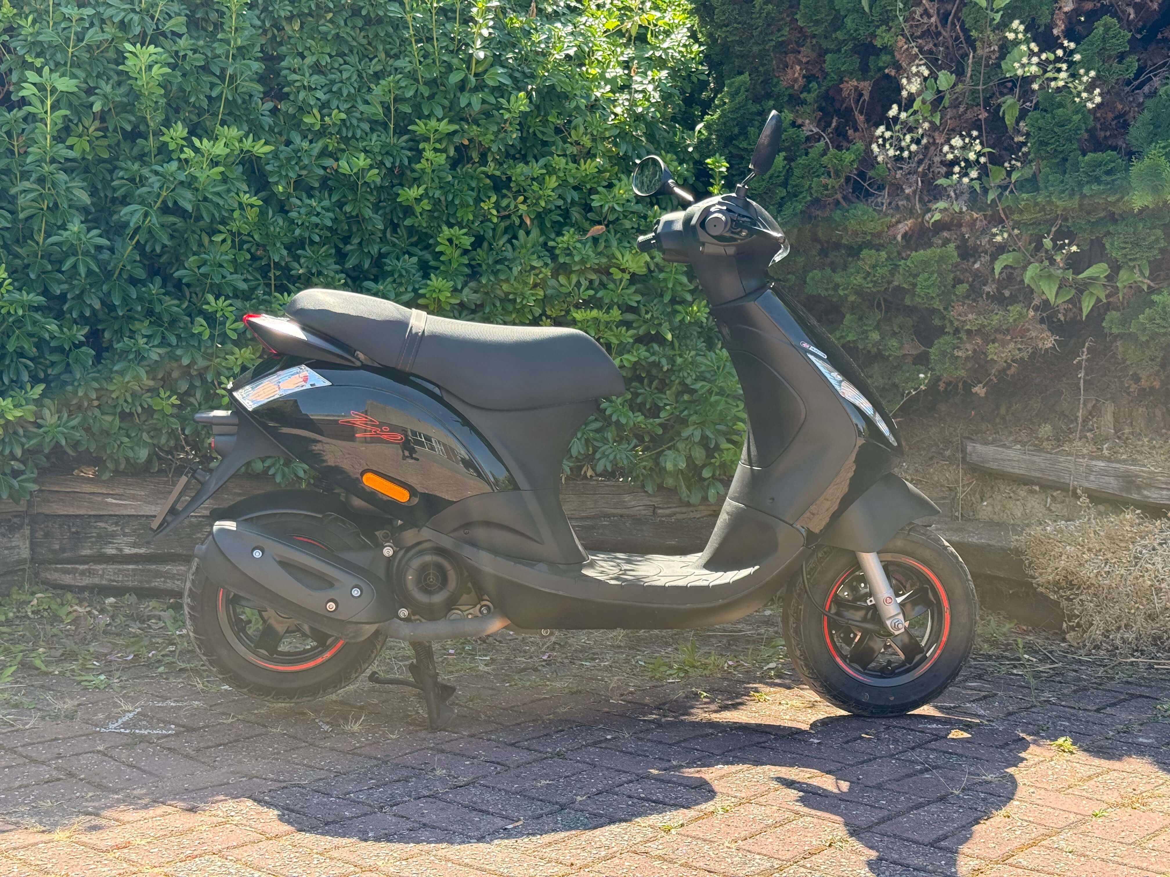 PIAGGIO ZIP 50 — miniature 4