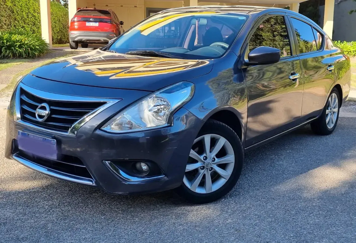 2017 Nissan Versa