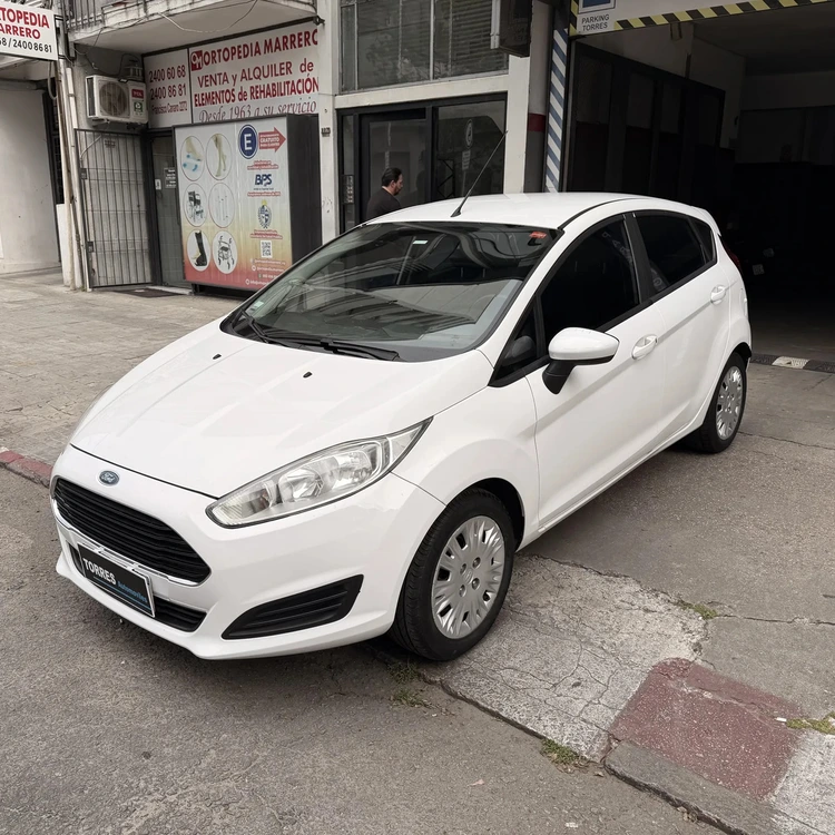 2015 Ford Fiesta Kinetic Design