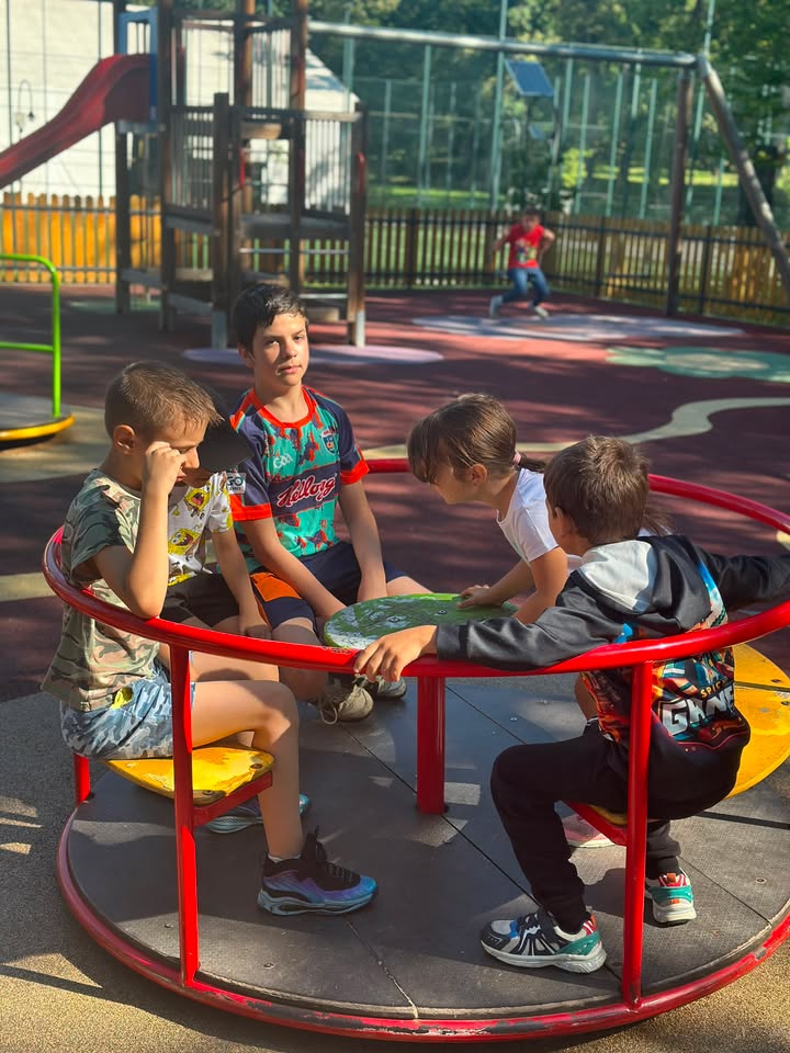 Astăzi am ajuns la ultima zi a ediției a IV-a a Școlii de Vară - Împreună Împlinim… — fotografie 4