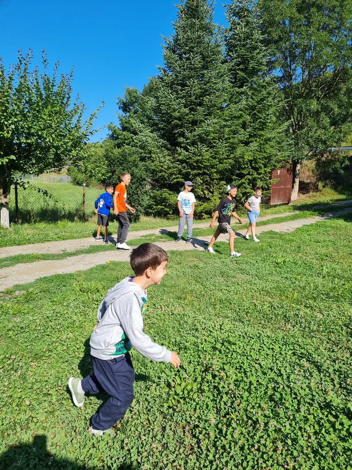 Astăzi am lăsat pentru câteva ore orașul în urmă și ne-am întors într-un loc care ne… — fotografie 7