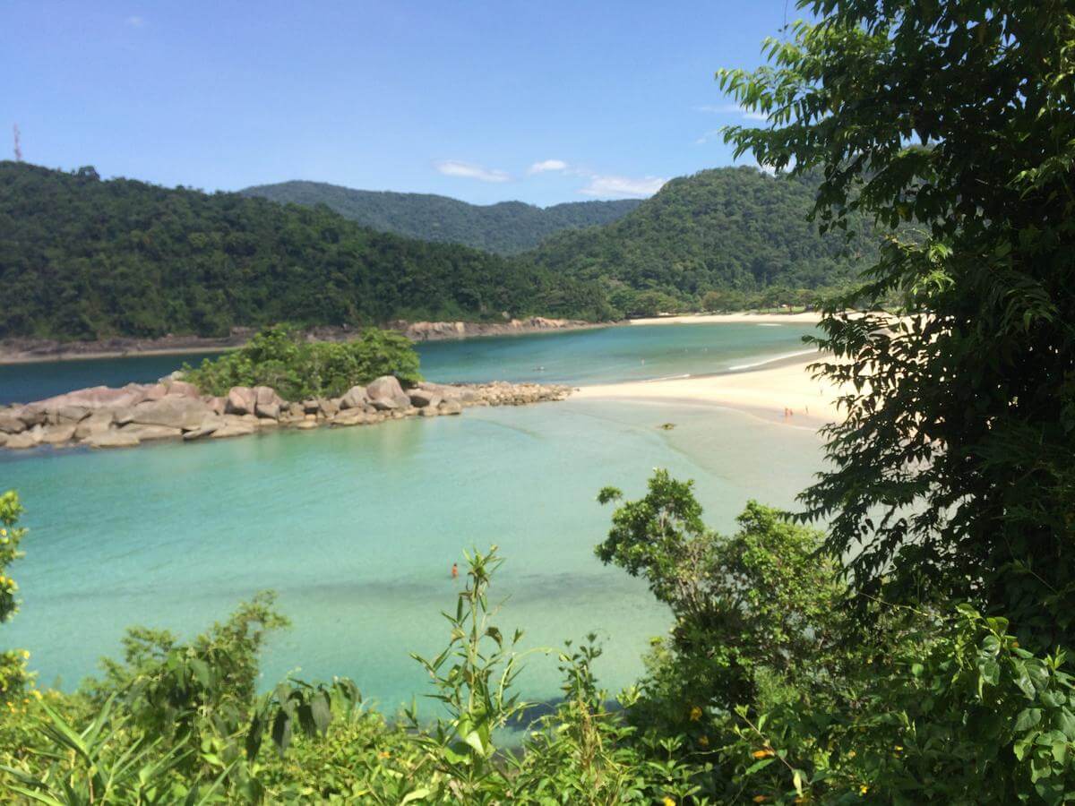 Aluguel de casas por temporada em Praia das Laranjeiras