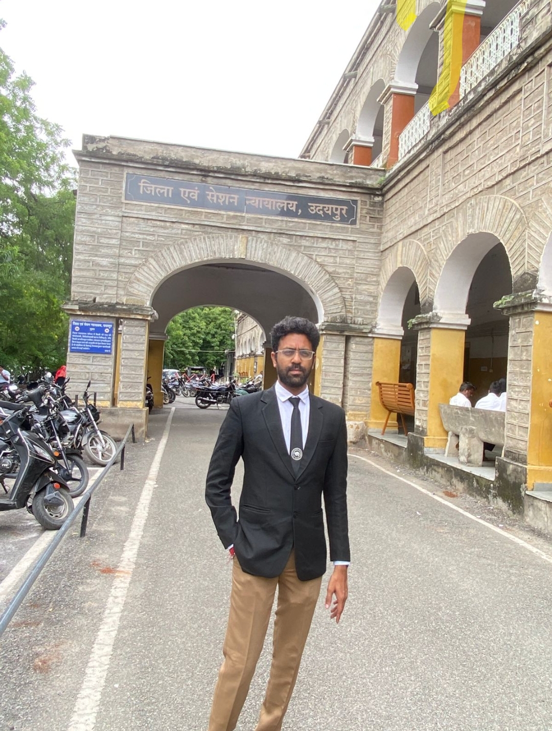 Adv  Pratik Joshi