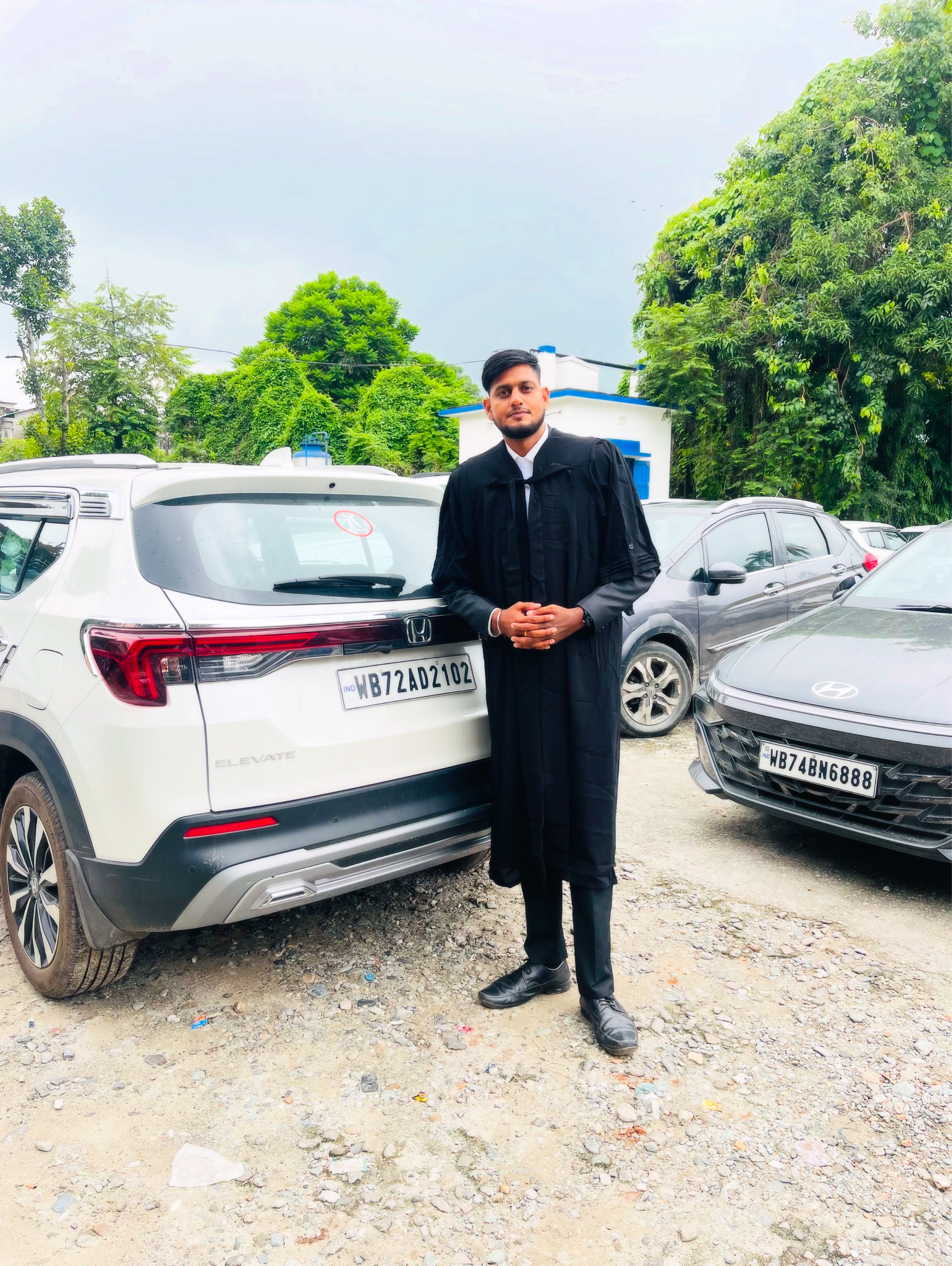 Adv. Anuj Yadav