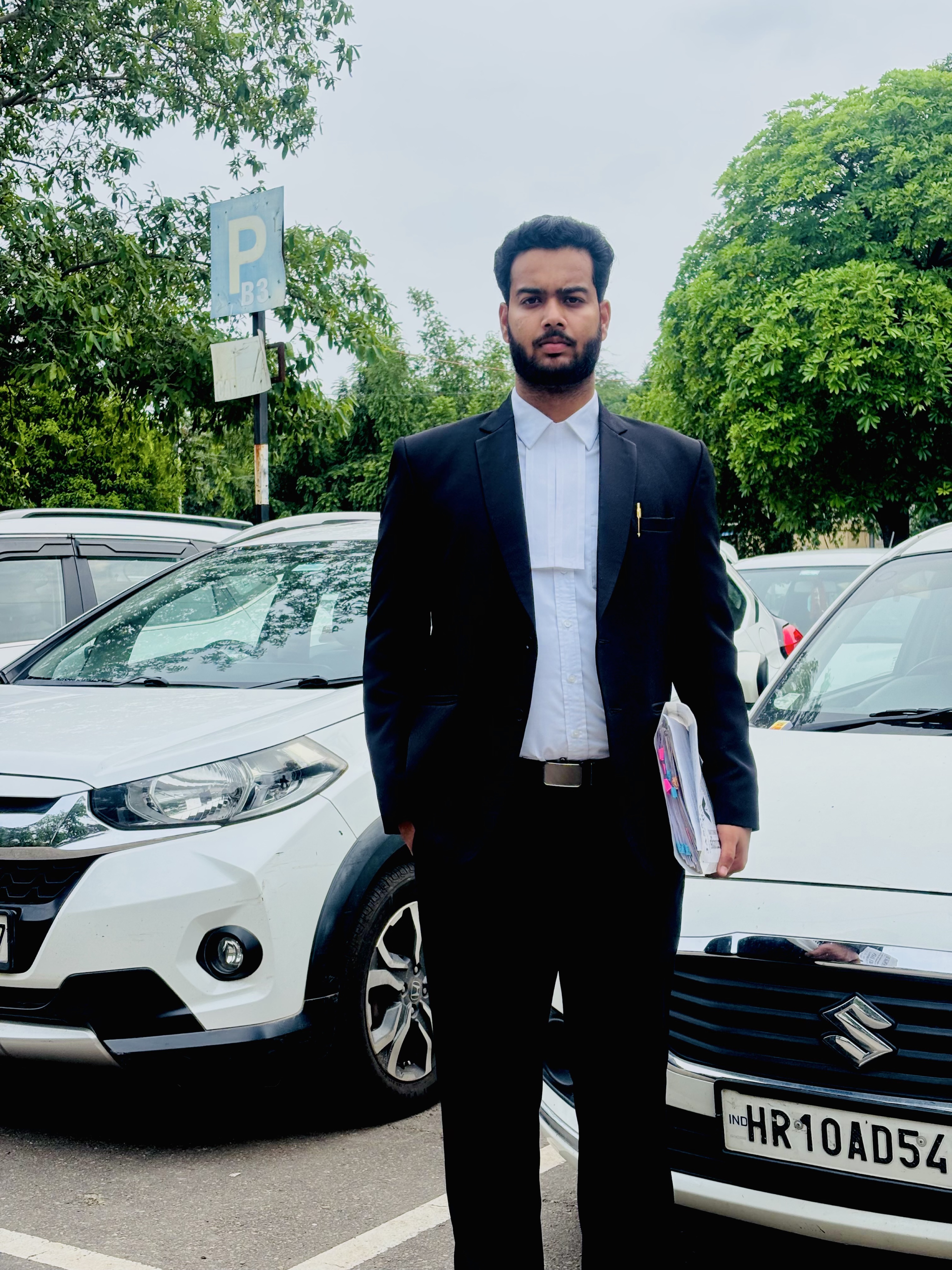Adv. Kartik
